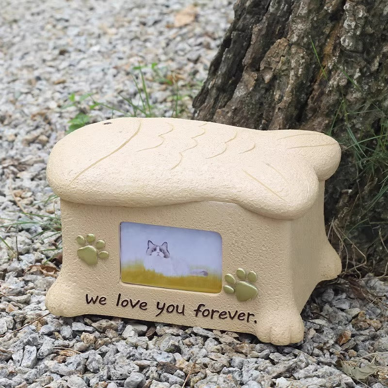 Handcrafted Resin Pet Memorial Casket & Ashes Urn – A Gentle Final Resting Place for Beloved Canine and Feline Companions