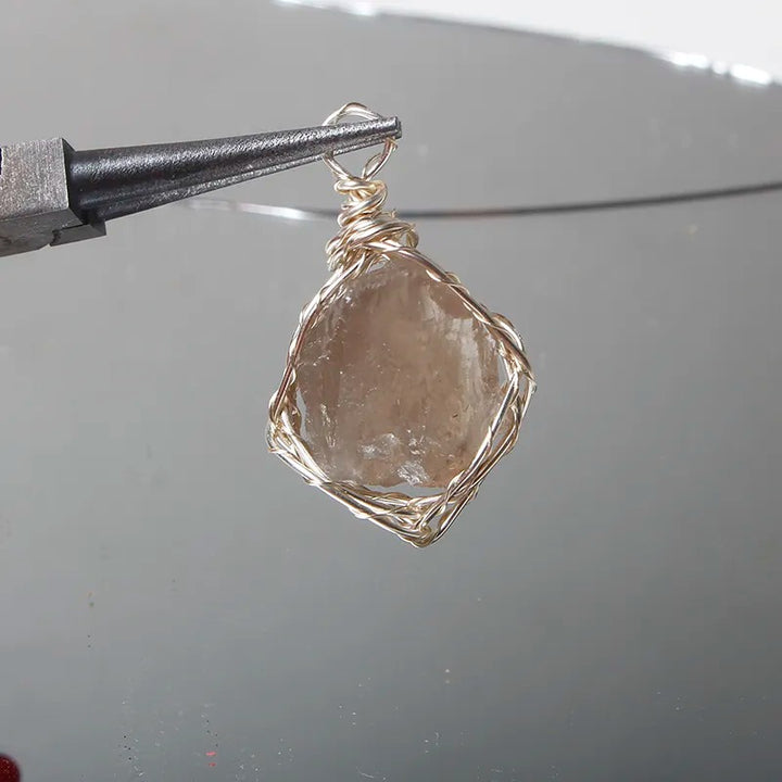 Natural Raw Crystal Wire Wrapped Pendant Necklace Alloy Chain Clear Quartz Rose Quartz Amethyst Dainty Clavicle Chain For Couple Daily Jewelry