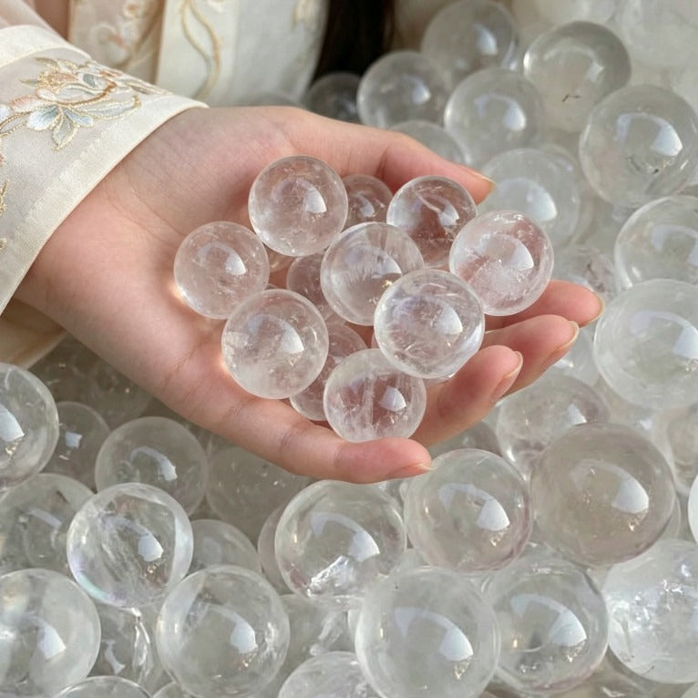 Natural Brazilian Clear Quartz Sphere Polished Raw Crystal Ball Ornament Wealth Good Luck Home Living Room Decor Gift Accessory