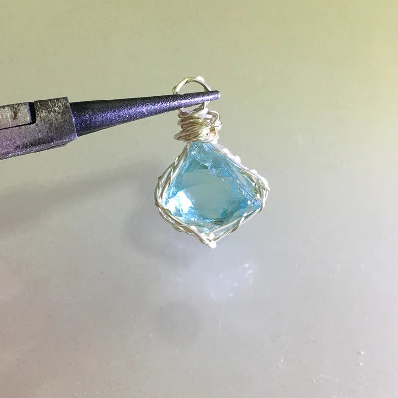 Natural Raw Crystal Wire Wrapped Pendant Necklace Alloy Chain Clear Quartz Rose Quartz Amethyst Dainty Clavicle Chain For Couple Daily Jewelry
