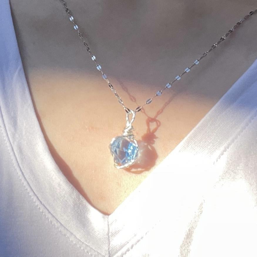 Original Design Raw Crystal Necklace For Women Minimalist High End Niche Ins Style Braided Rope Necklace Romantic Valentines Day Gift For Her