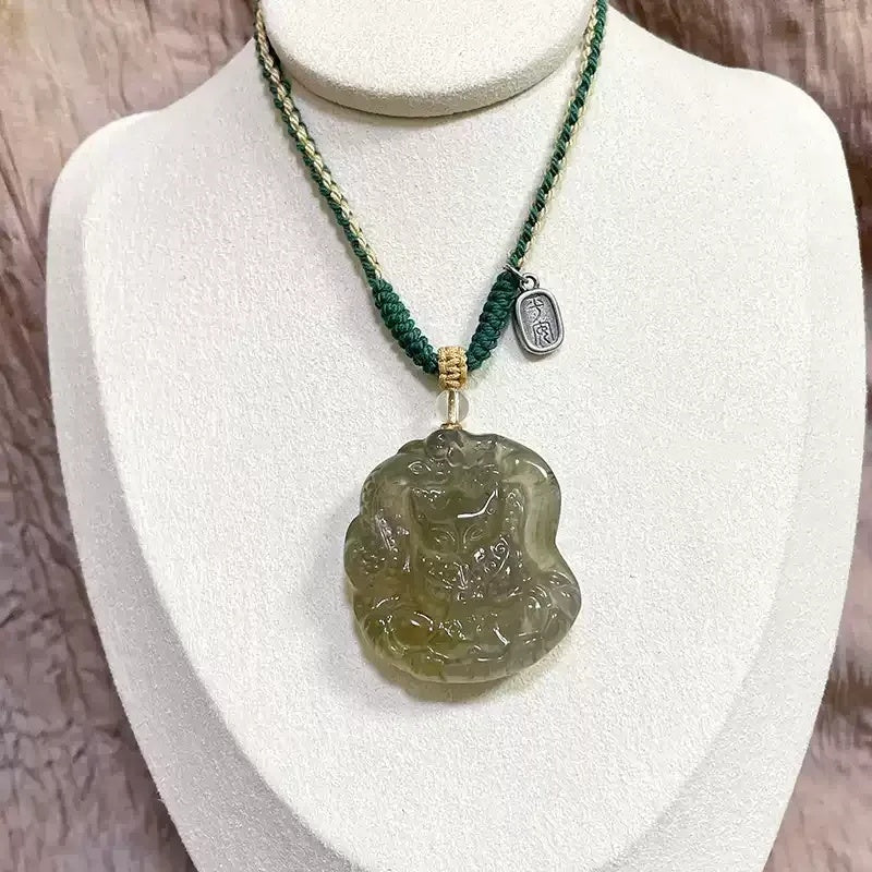 Natural Green Quartz Three Immortal Fox Amulet Pendant Necklace Tibetan Hand Braided Cord 30% Silver Peace Charm Attract Wealth Love Good Luck Spiritual Crystal Jewelry